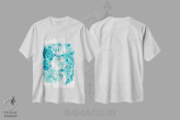 تیشرت سفید طرح دار اشکال ساحلی چهار، دکور ساحلی اثر جون اریکا وس | فروشگاه ایماژ