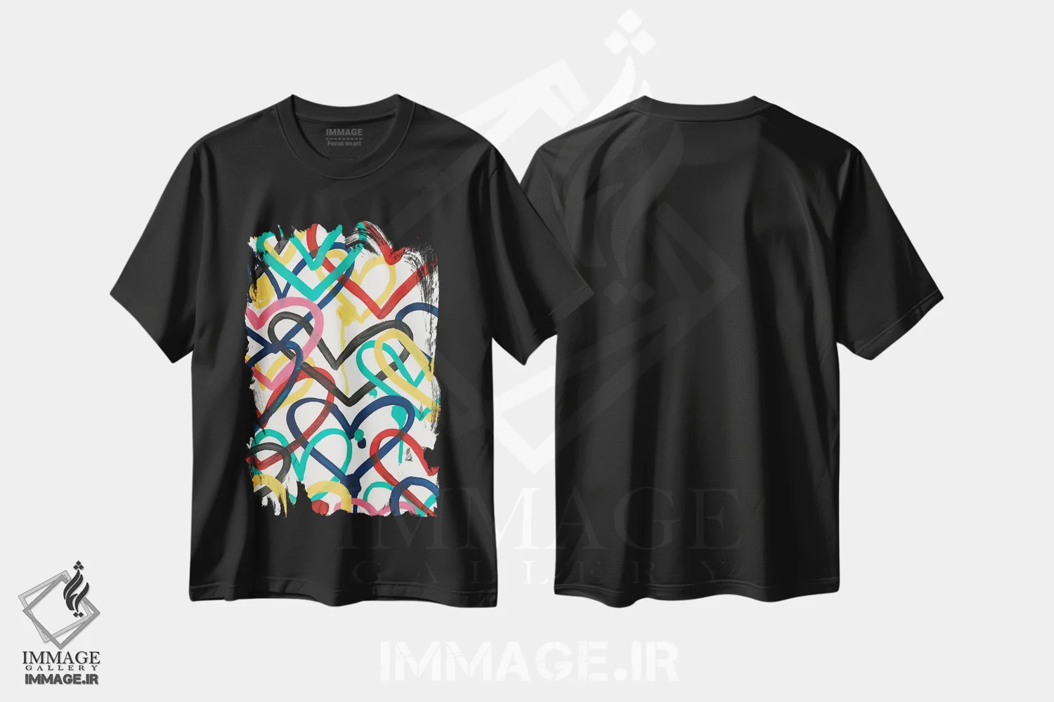 تیشرت مشکی طرح دار دسته خط های قلبی دو، تزئینی اثر جون اریکا وس | immage.ir