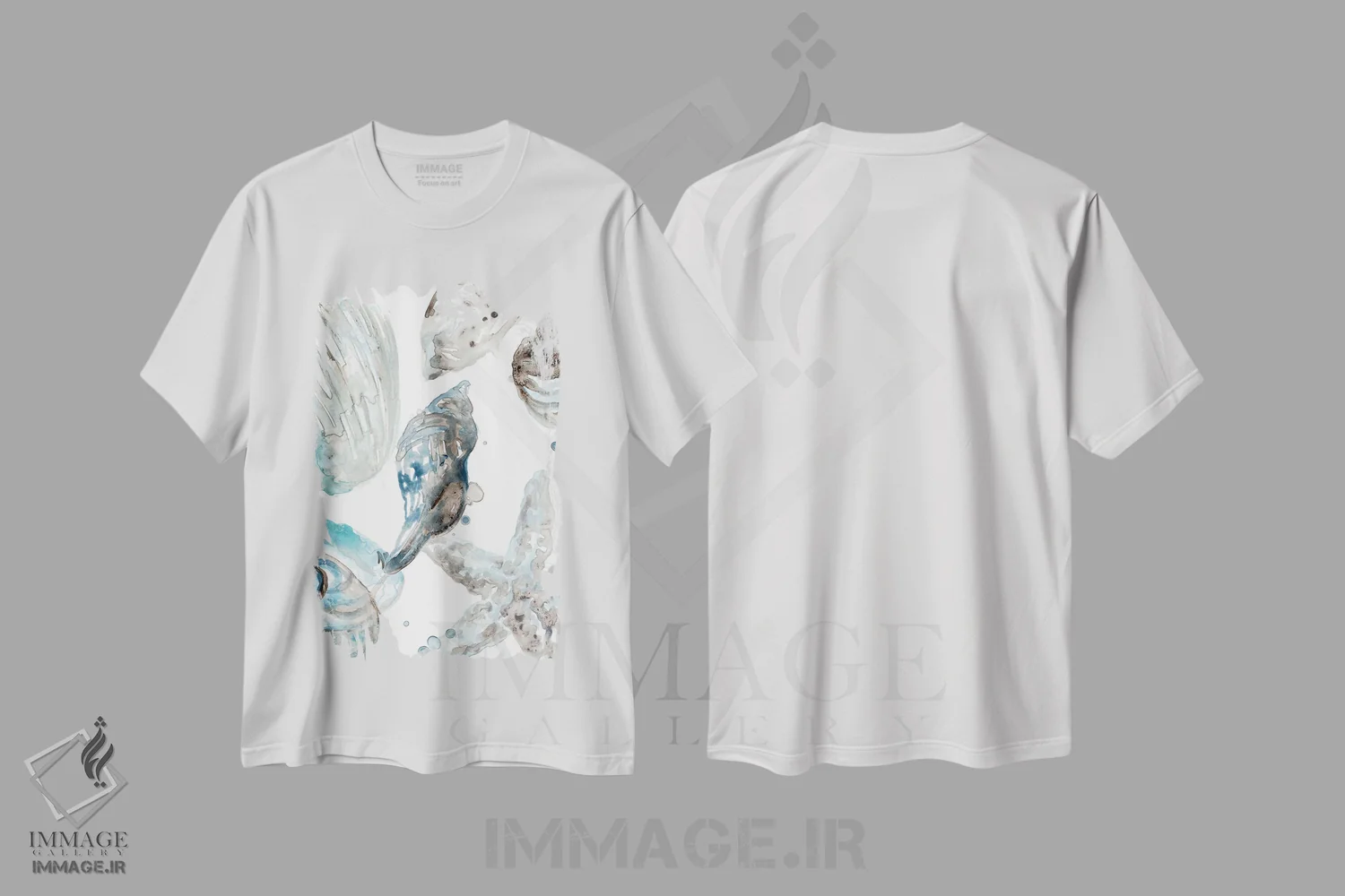 تیشرت سفید طرح دار صدف های آبی آسمانی ۳، تزئینی اثر جون اریکا وس | فروشگاه ایماژ