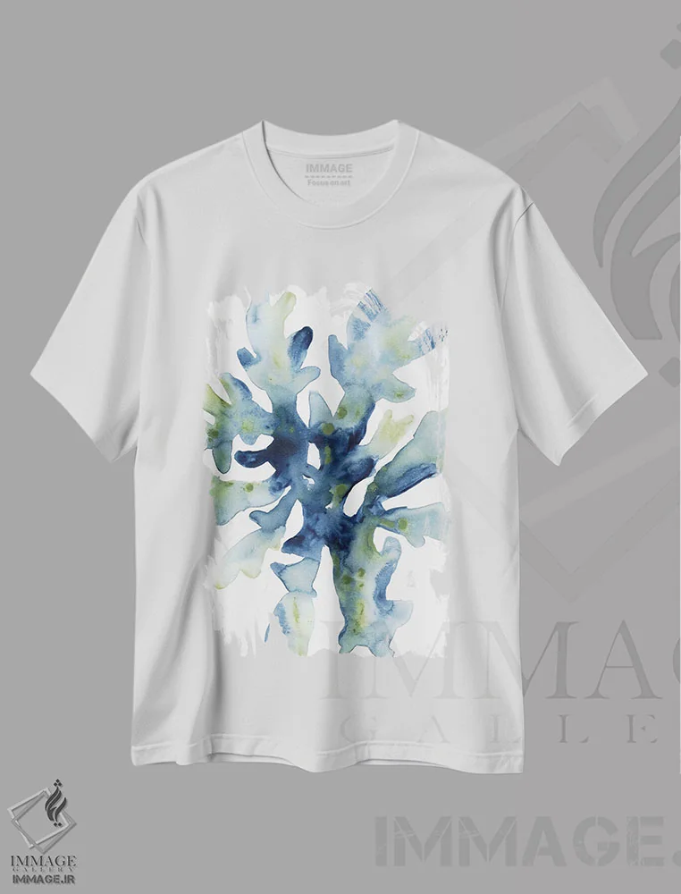 تیشرت سفید طرح دار مرجان مایع ۴، دکور ساحلی اثر جون اریکا وس | فروشگاه ایماژ