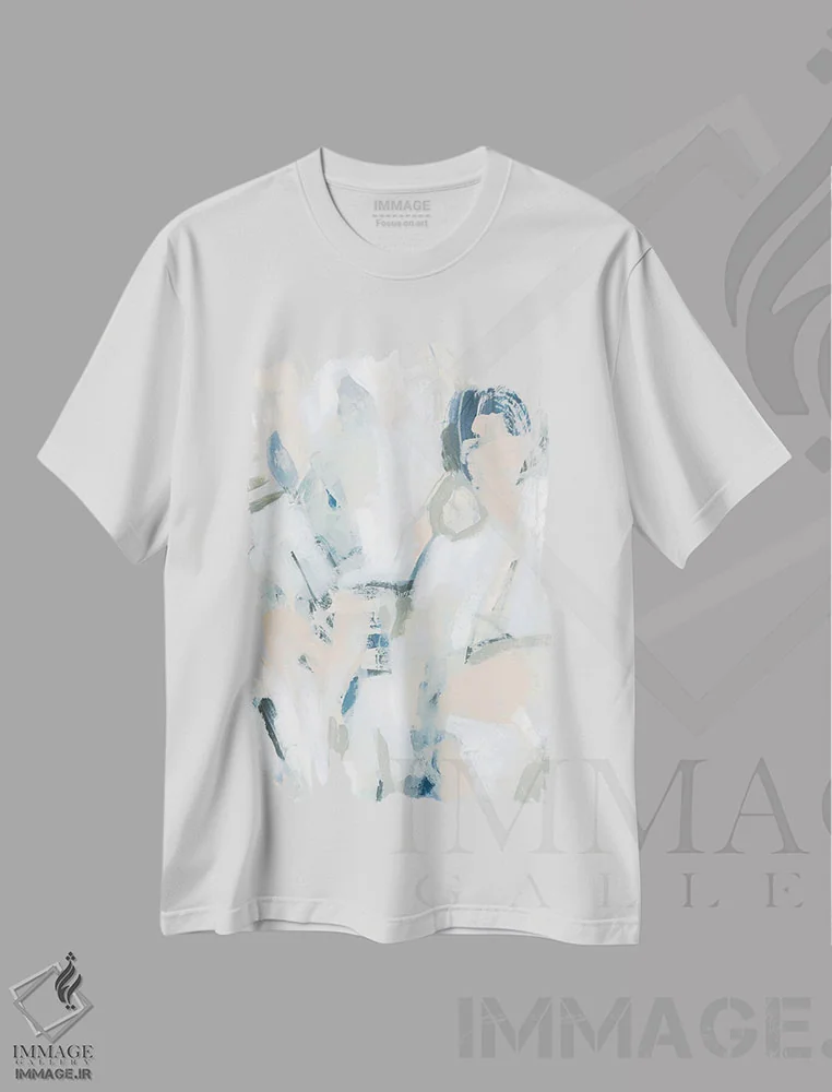 تیشرت سفید طرح دار نت های آبی ۱ اثر جون اریکا وس | immage.ir