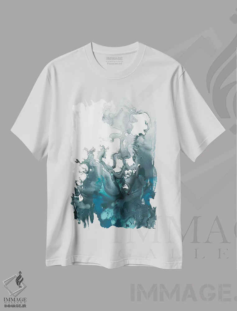 تیشرت سفید طرح دار طوفان نیلی یکم اثر جون اریکا وس | immage.ir