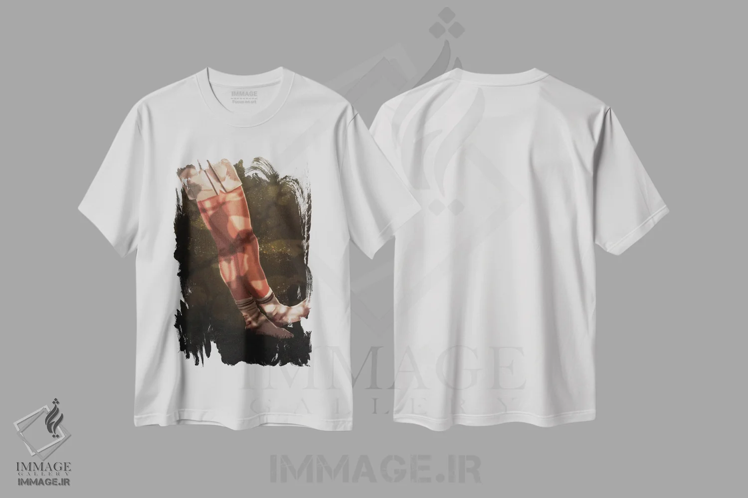 تیشرت سفید طرح دار جوراب سفید و شلوارک، هنر فاخر معاصر اثر جیمی ادلر | فروشگاه ایماژ