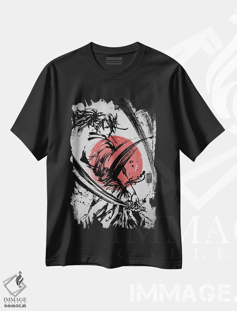 تیشرت مشکی طرح دار برش سامورایی، دکور آسیایی اثر جوزف فرناندو | فروشگاه ایماژ
