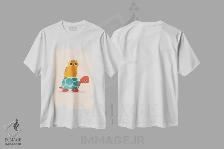 تیشرت سفید طرح دار گربه چاق سوار لاک پشت، هنر دیجیتال اثر جی فلک | immage.ir