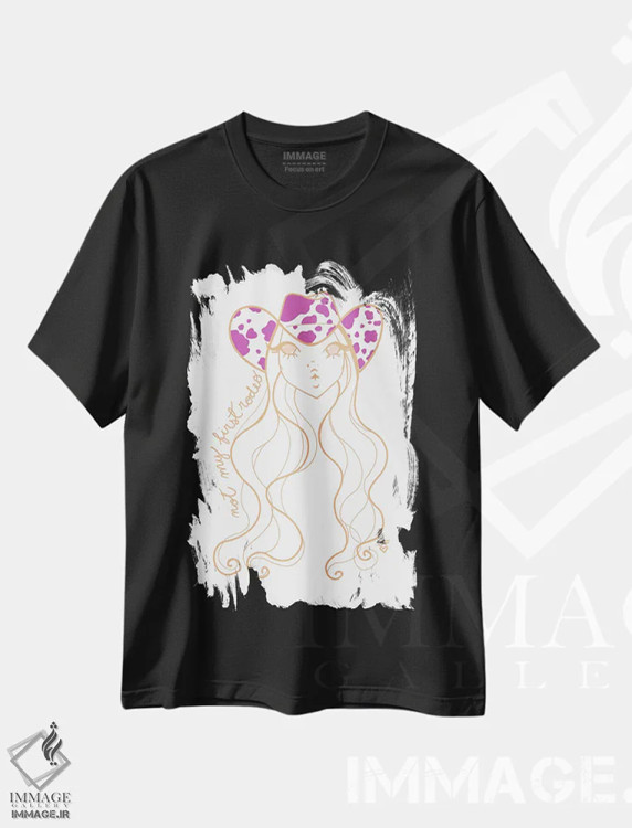 تیشرت مشکی طرح دار اولین بارم نیست، تزئینی اثر جوزفینا فرناندز | immage.ir
