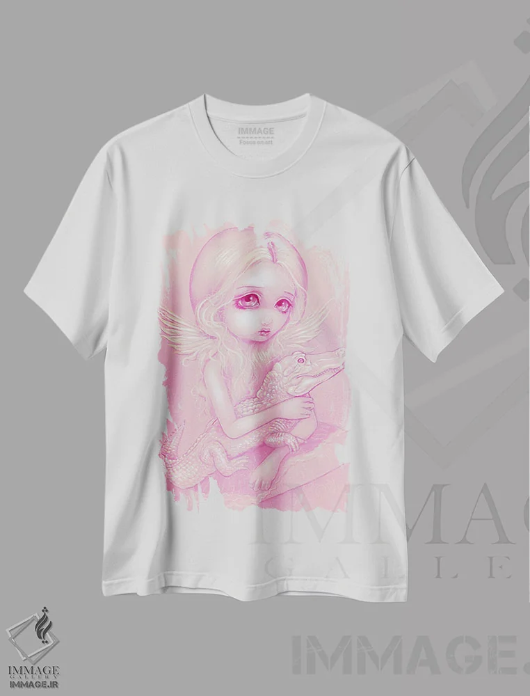 تیشرت سفید طرح دار فرشته تمساح زال، دکوراسیون جایگزین اثر جزمین بکِت-گریفیت | فروشگاه ایماژ