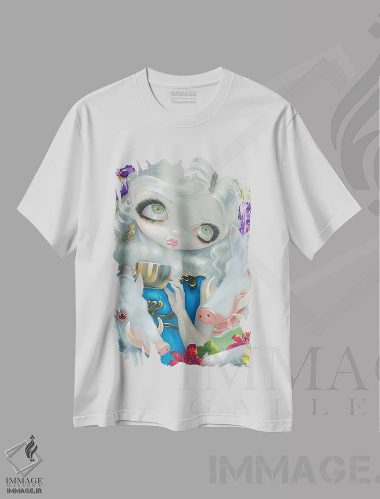 تیشرت سفید طرح دار سیرسه و خوک ها، دکوراسیون جایگزین اثر جزمین بکِت-گریفیت | immage.ir