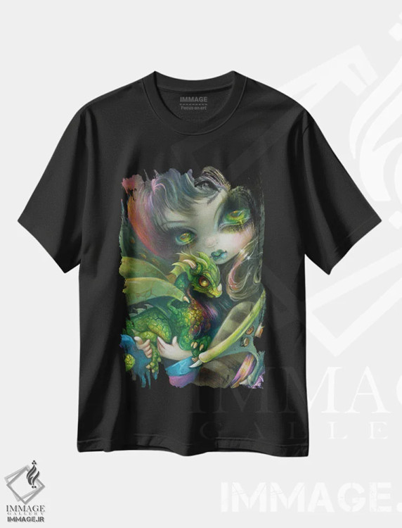 تیشرت مشکی طرح دار اژدهای کوچک عزیز، دکوراسیون جایگزین اثر جزمین بکِت-گریفیت | immage.ir