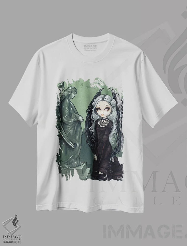 تیشرت سفید طرح دار فرشتگان های گیت، دکوراسیون جایگزین اثر جزمین بکِت-گریفیت | immage.ir