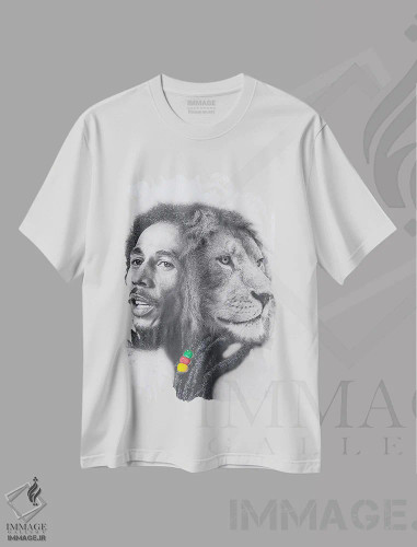 تیشرت سفید طرح دار شاه مارلی، هنر آمریکایی آفریقایی تبار اثر جوزایا جونز | فروشگاه ایماژ