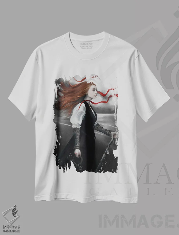 تیشرت سفید طرح دار فراخوان باد، هنر فاخر معاصر اثر جولیانا لوومر | فروشگاه ایماژ