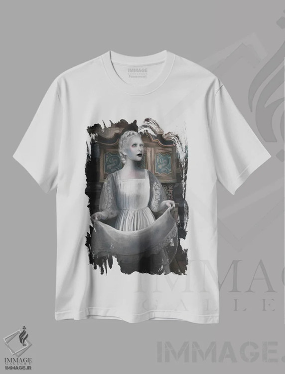 تیشرت سفید طرح دار کلید طلایی، هنر فاخر معاصر اثر جولیانا لوومر | immage.ir