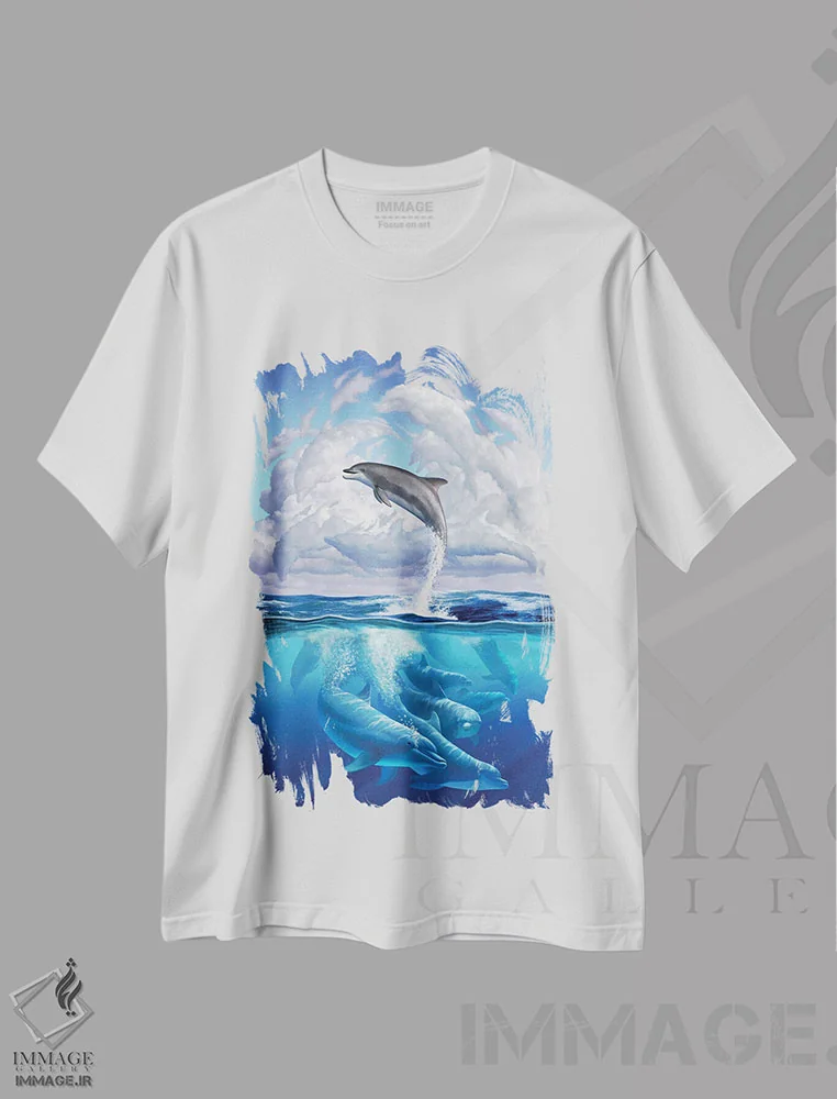 تیشرت سفید طرح دار سمفونی دلفینی، تزئینی اثر جری لوفارو | immage.ir