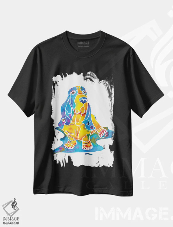 تیشرت مشکی طرح دار سگ بیلی باست هوند روی پایه، دکور معاصر اثر جو لینچ | فروشگاه ایماژ