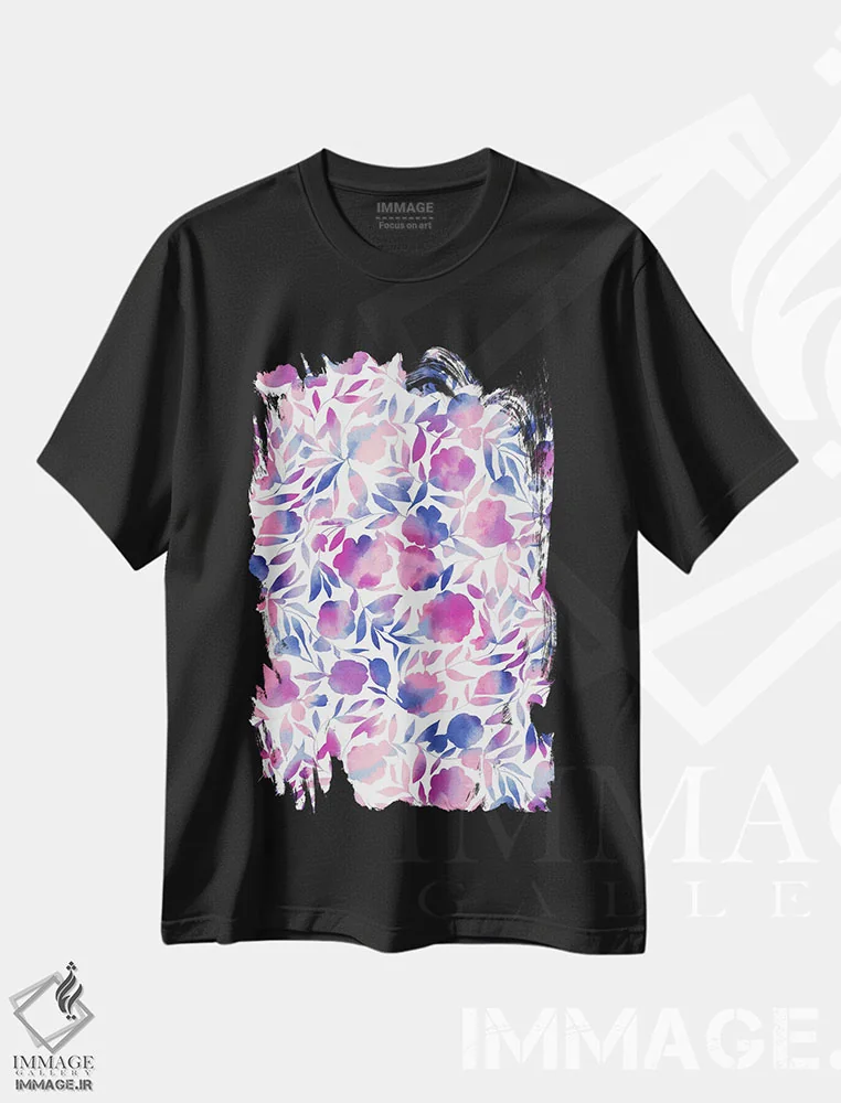 تیشرت مشکی طرح دار برش کاغذی گل آبرنگی صورتی آبی، مدیوم اثر ژاکلین مالدونادو | immage.ir