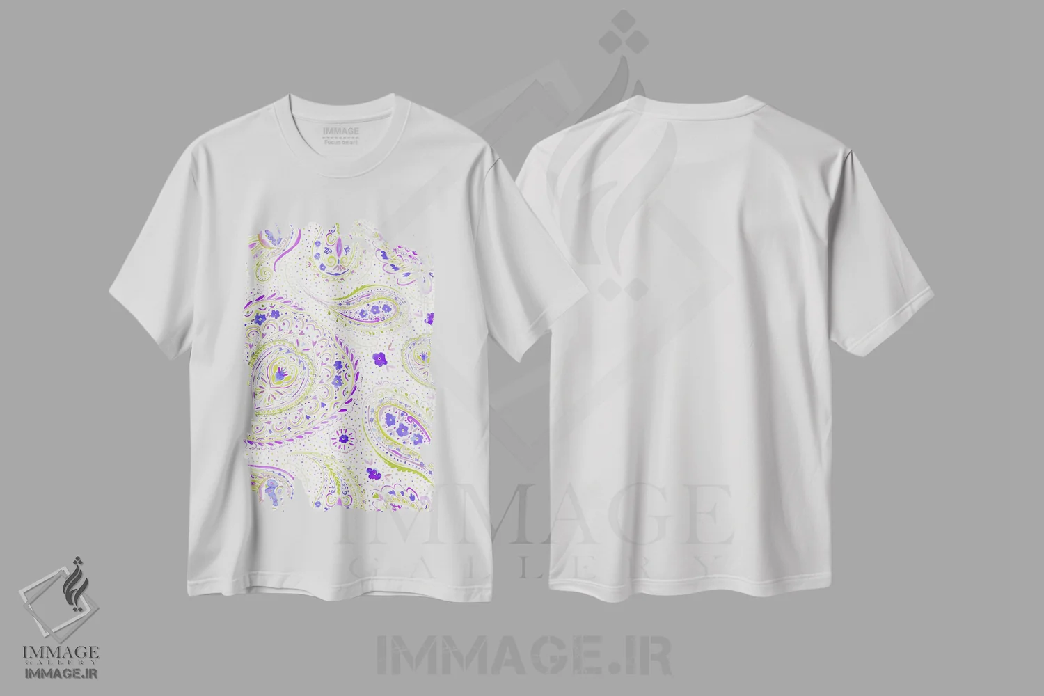 تیشرت سفید طرح دار نقش بته جقه آبرنگی بنفش، تزئینی اثر ژاکلین مالدونادو | immage.ir