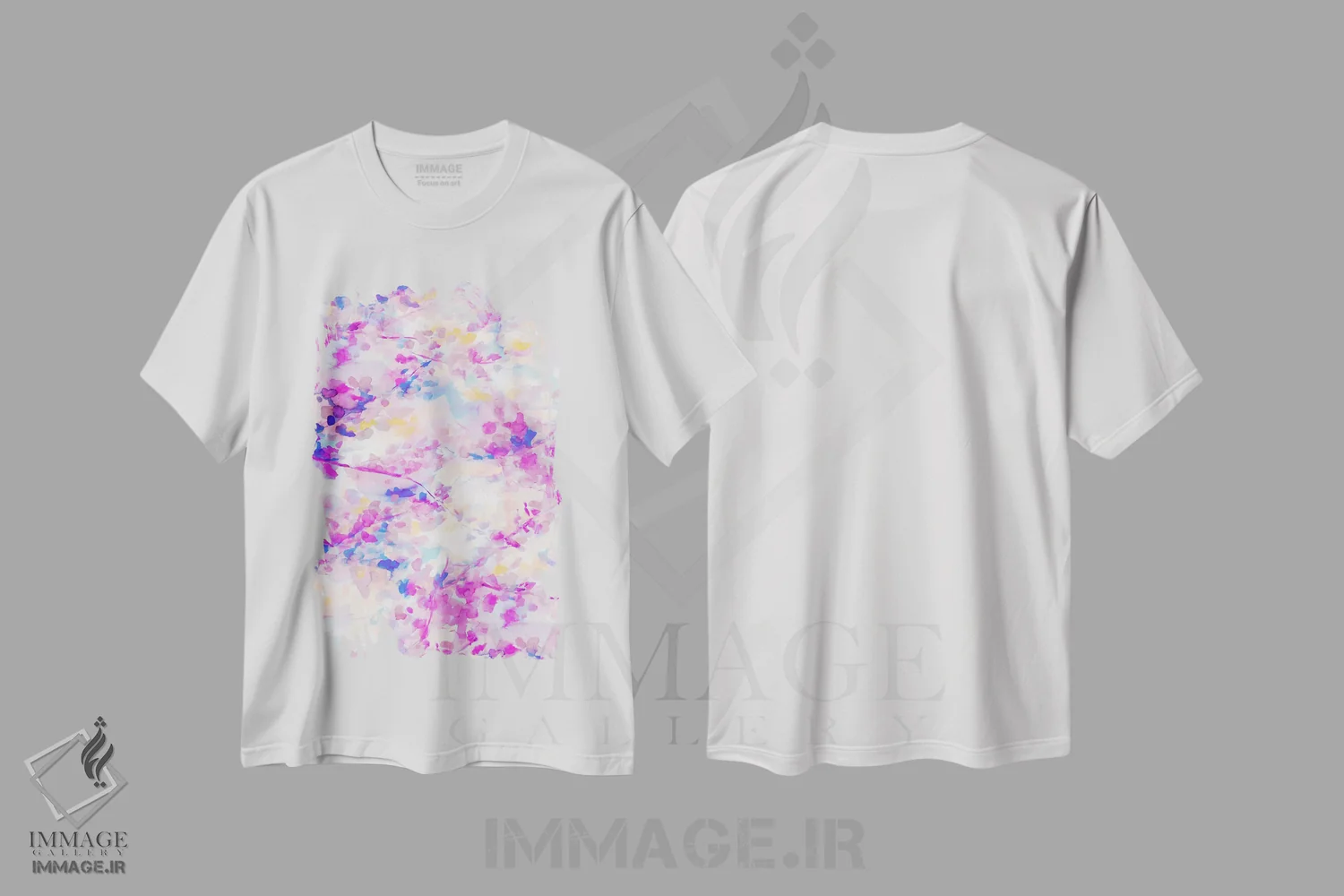 تیشرت سفید طرح دار سایه بان سرخابی، آبستره اثر ژاکلین مالدونادو | immage.ir