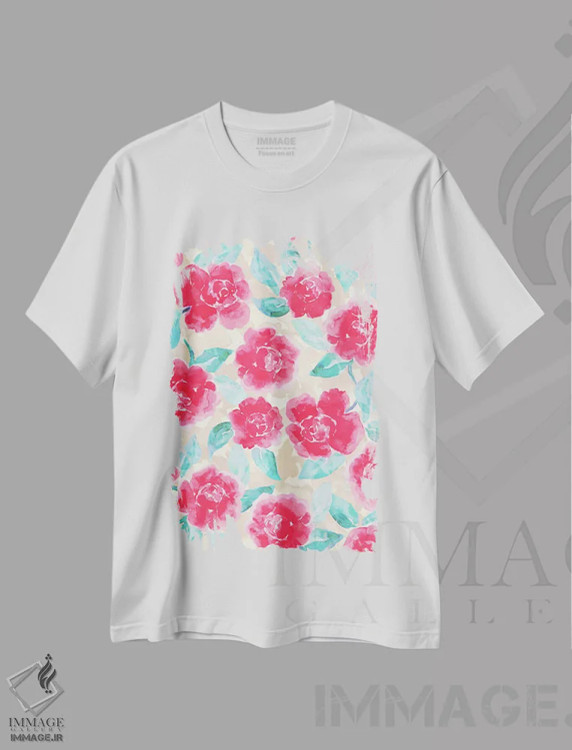 تیشرت سفید طرح دار شکوفه های صدتومانی خانه روستایی صورتی، هنر فاخر معاصر اثر ژاکلین مالدونادو | immage.ir