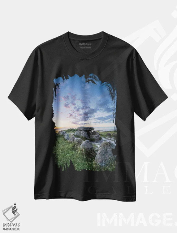 تیشرت مشکی طرح دار آثار یان بکه - immage.ir