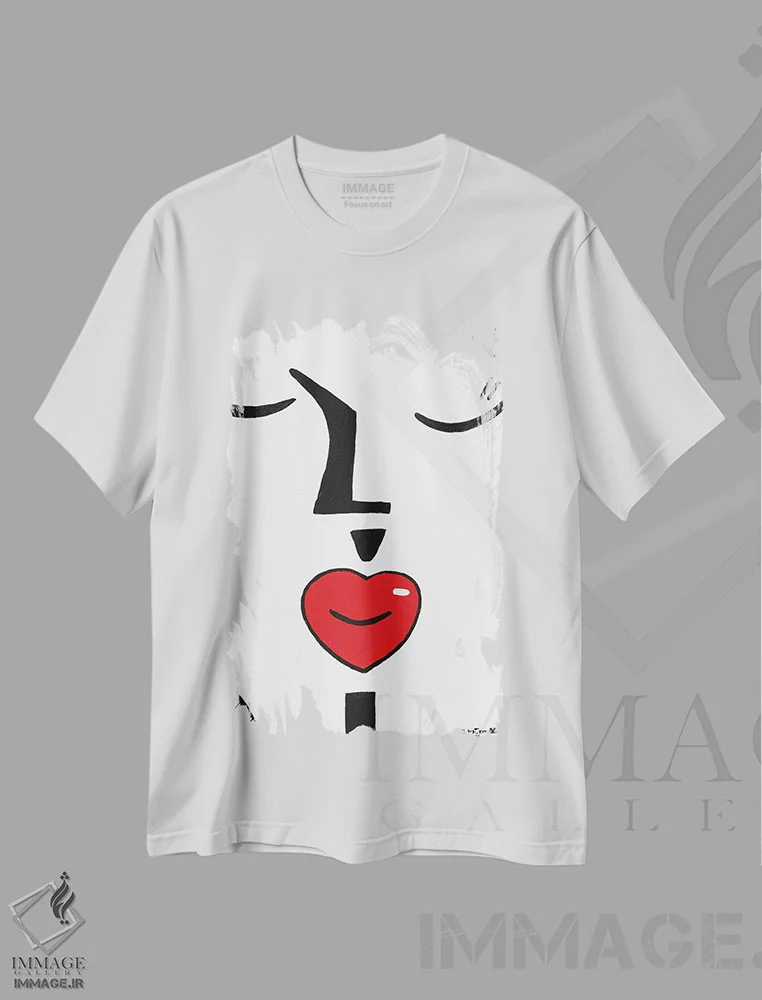 تیشرت سفید طرح دار چهره های گوناگون، آبستره اثر یواخیم مک میلان | immage.ir