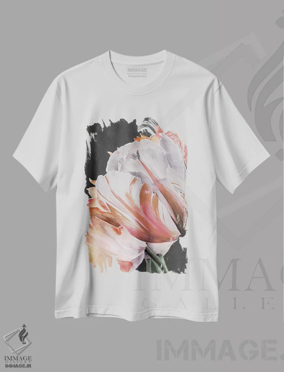 تیشرت سفید طرح دار لاله های پاستلی به شکل طوطی ۳، تزئینی اثر جنیفر پکستون پارکر | immage.ir