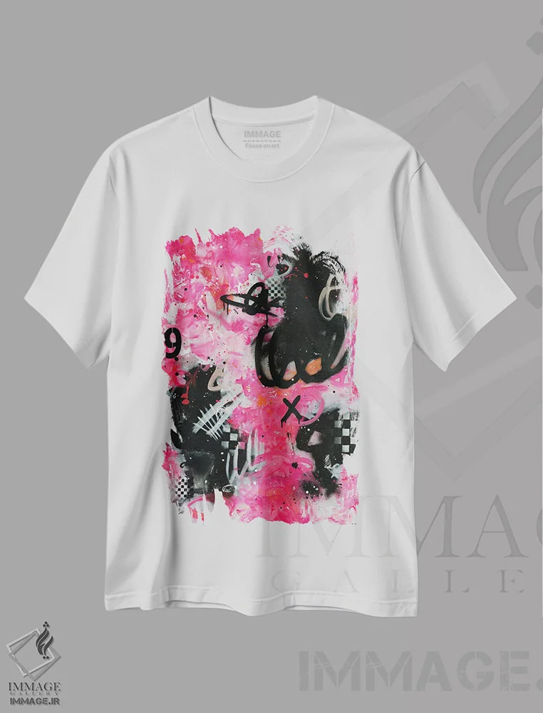 تیشرت سفید طرح دار بانوان صورتی اثر جنیفر پتزر | immage.ir