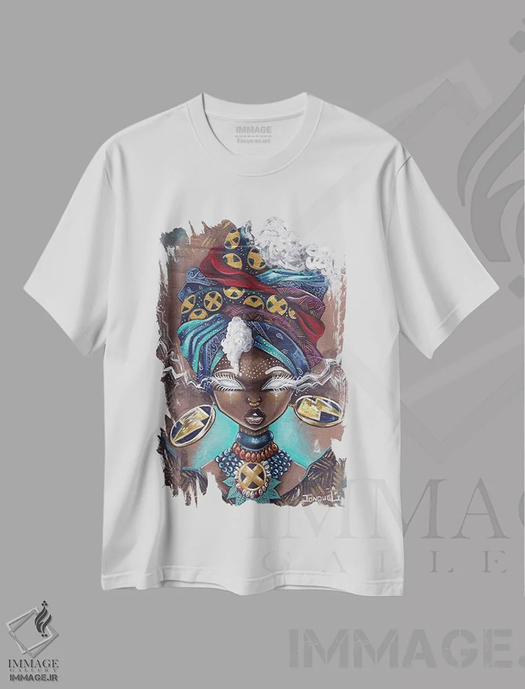 تیشرت سفید طرح دار طوفان آفرو، هنر آمریکایی آفریقایی تبار اثر جانکول آرت | immage.ir