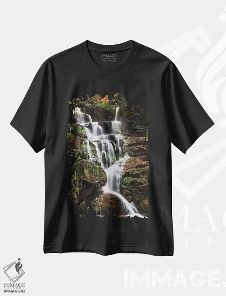 تیشرت مشکی طرح دار آبشار آرام، مدیوم اثر عکاسی جاناتان راس | فروشگاه ایماژ