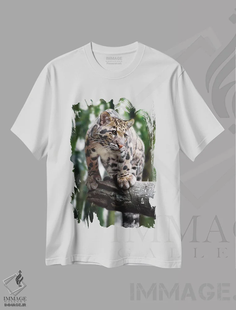 تیشرت سفید طرح دار آماده برای حمله، مدیوم اثر عکاسی جاناتان راس | فروشگاه ایماژ