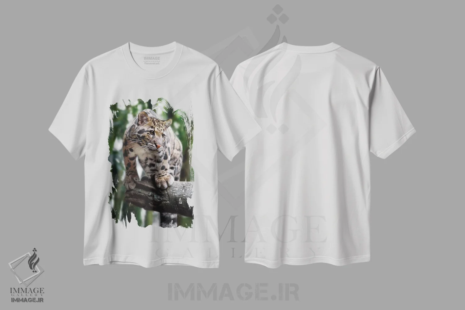 تیشرت سفید طرح دار آماده برای حمله، مدیوم اثر عکاسی جاناتان راس | فروشگاه ایماژ