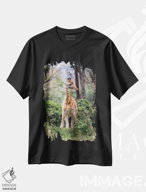 تیشرت مشکی طرح دار پرتره زرافه روتشایلد، مدیوم اثر جین ریکس | immage.ir