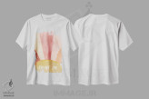 تیشرت سفید طرح دار غروب گرم پنجم، تزئینی اثر جسیکا بروگینک | immage.ir