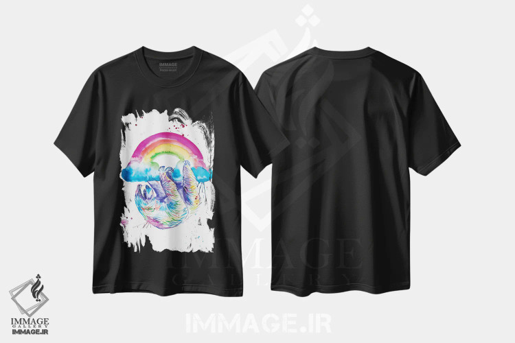 تیشرت مشکی طرح دار تنبلی که از رنگین کمان آویزان است، مدیوم اثر جنیفر سیلی | immage.ir
