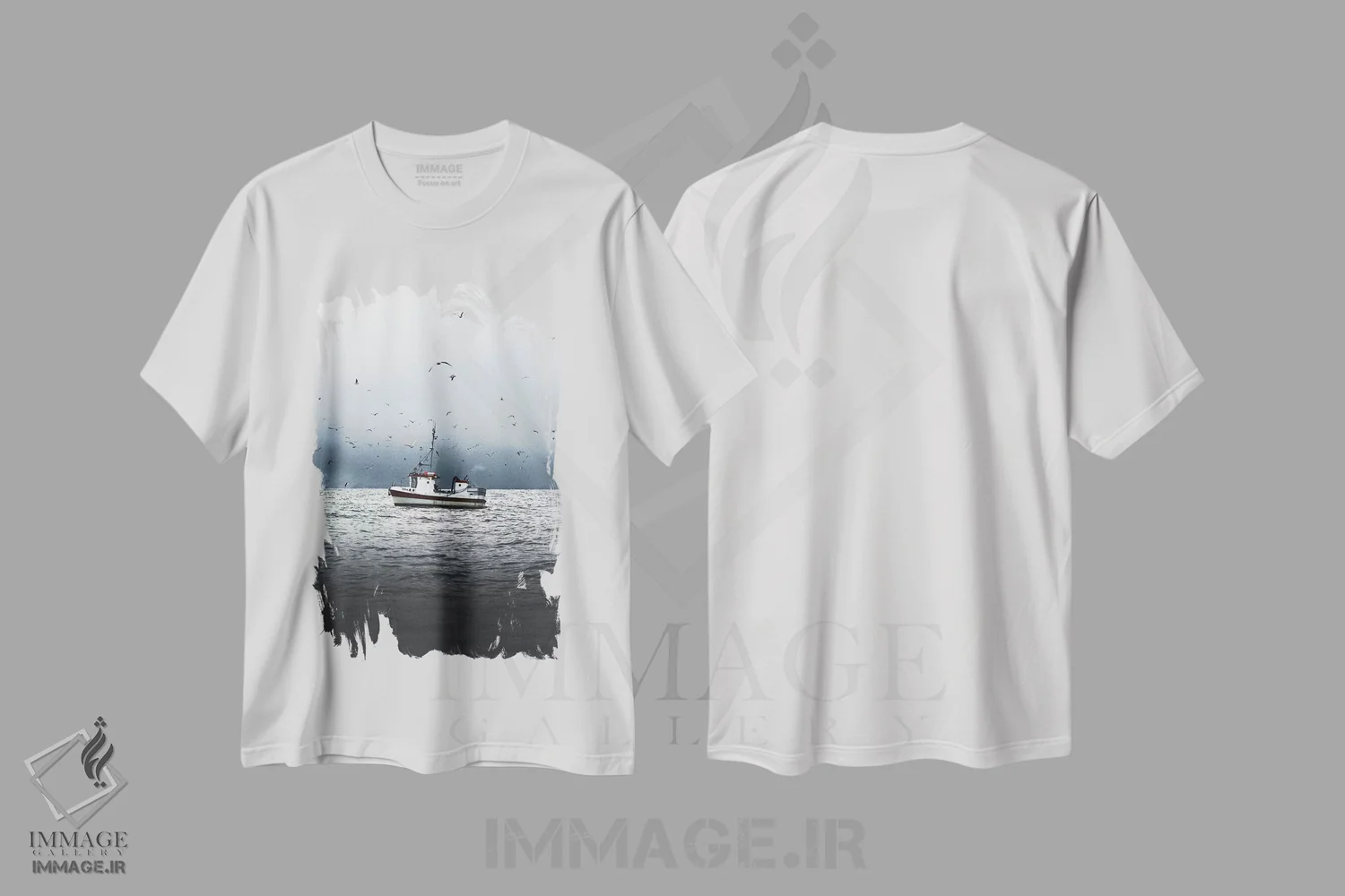 تیشرت سفید طرح دار قایق تنها، مدیوم اثر جو شاتر | فروشگاه ایماژ
