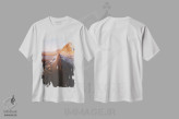 تیشرت سفید طرح دار دو نفر برای جاده، مدیوم اثر جو شاتر | immage.ir