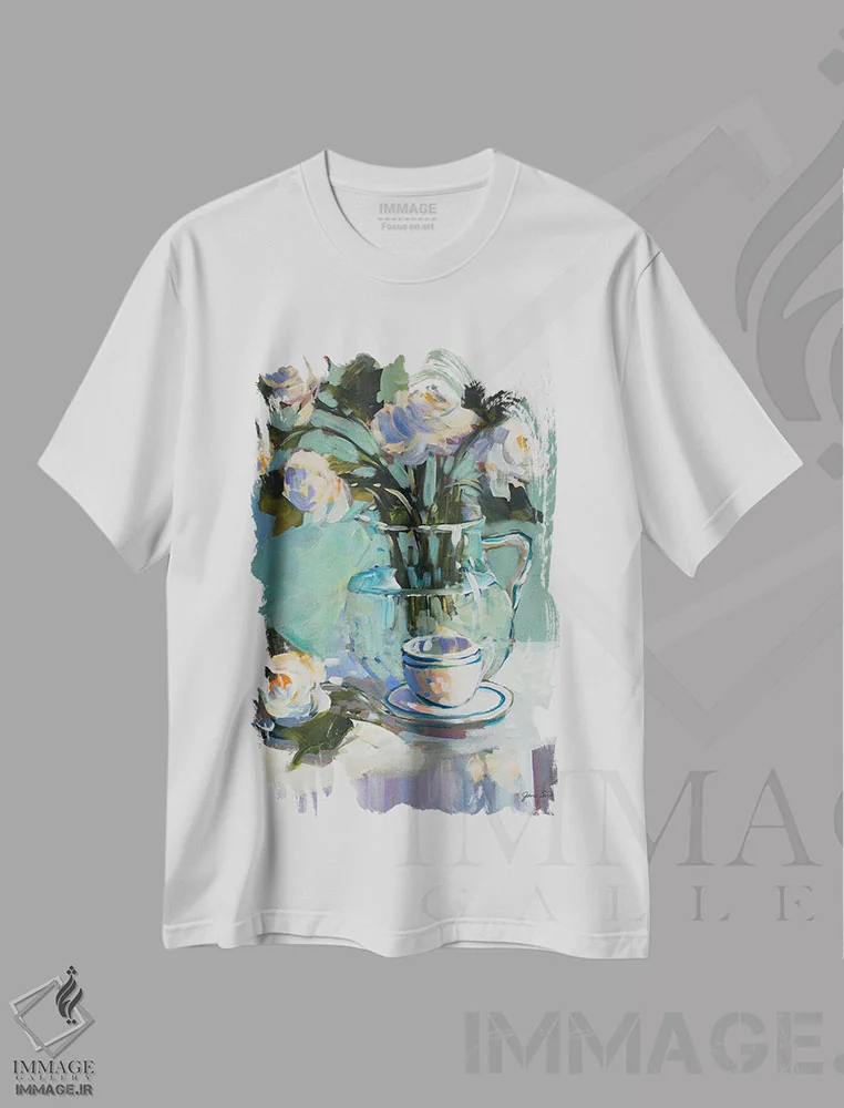 تیشرت سفید طرح دار گل ها و چای، دکور معاصر اثر جین اسلیوکا | immage.ir