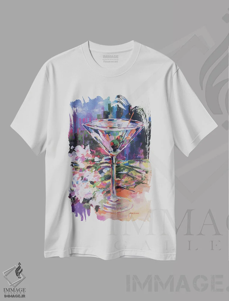 تیشرت سفید طرح دار مارتینی نیویورکی، تزئینی اثر جین اسلیوکا | immage.ir