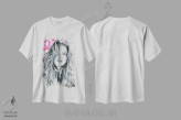 تیشرت سفید طرح دار دختر مدگرا، هنر فاخر معاصر اثر جیسون سوو | immage.ir