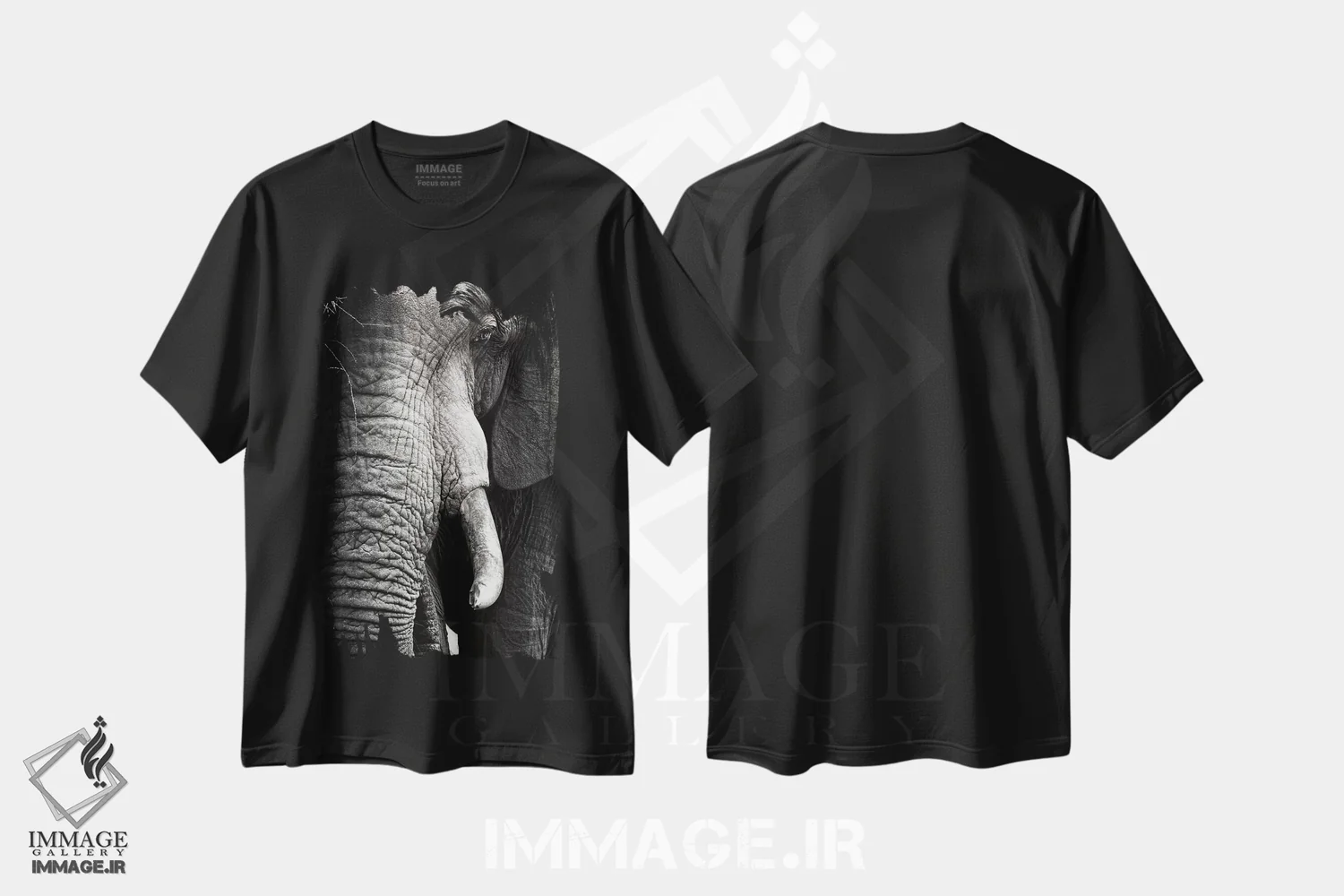 تیشرت مشکی طرح دار پرتره نزدیک فیل، عکاسی سیاه و سفید اثر یوهان سوانپوئل | فروشگاه ایماژ