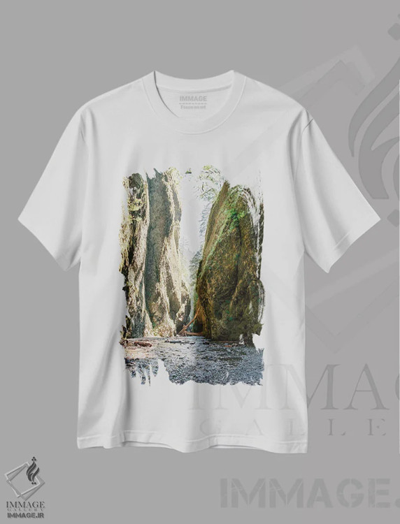 تیشرت سفید طرح دار رودخانه ساحل غربی، مدیوم اثر جاستین میلتون | فروشگاه ایماژ