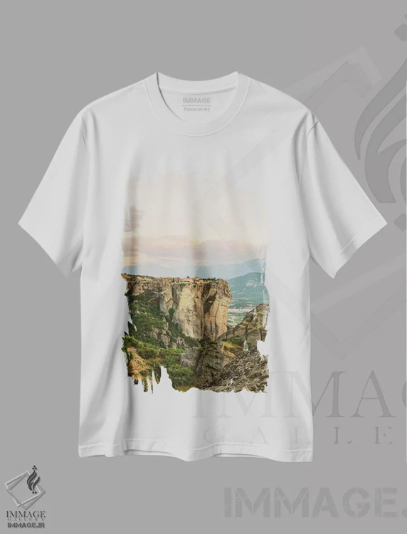 تیشرت سفید طرح دار مته ئورا در طلوع آفتاب، مدیوم اثر جاستین میلتون | immage.ir