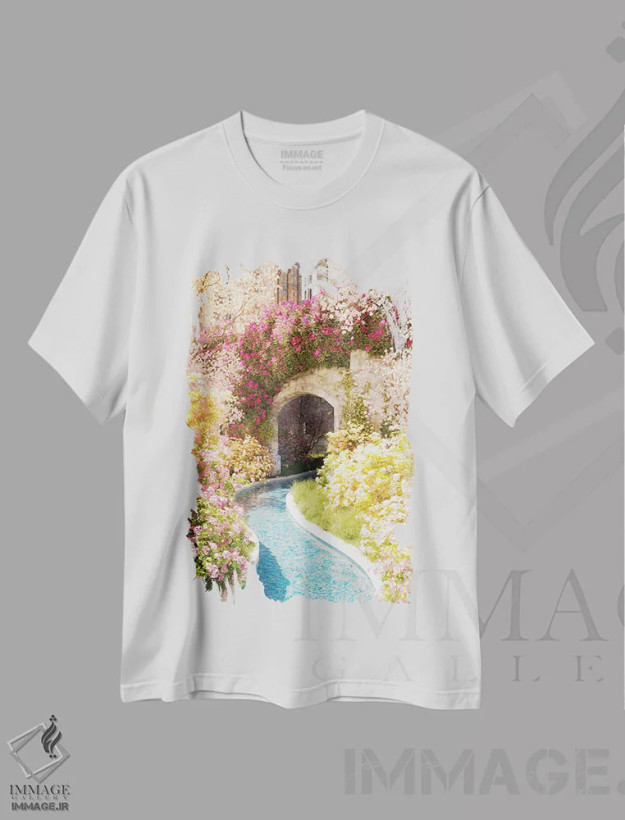 تیشرت سفید طرح دار کلیسای رودخانه گل ها، عکاسی ترکیبی اثر جیمز ترالی | فروشگاه ایماژ