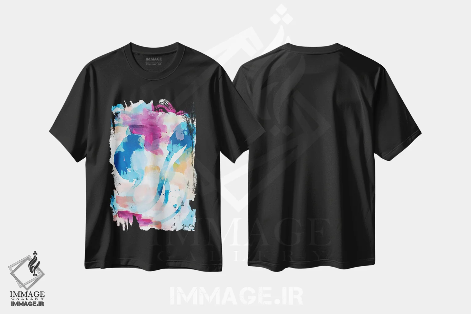 تیشرت مشکی طرح دار معجزه پیش رو اثر جولیا بادو | immage.ir