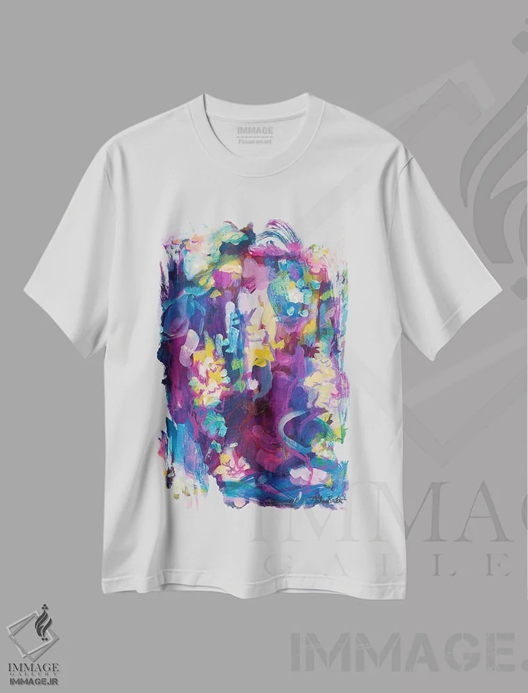 تیشرت سفید طرح دار آدم دوسوگرا اثر جولیا بادو | immage.ir