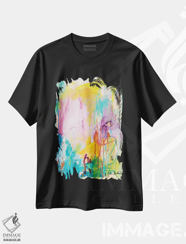 تیشرت مشکی طرح دار به درون رفتن اثر جولیا بادو | فروشگاه ایماژ