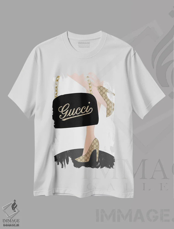 تیشرت سفید طرح دار کفش های طرح گوچی و کیف دستی گوچی، هنر دیجیتال اثر جولی شریبر | immage.ir