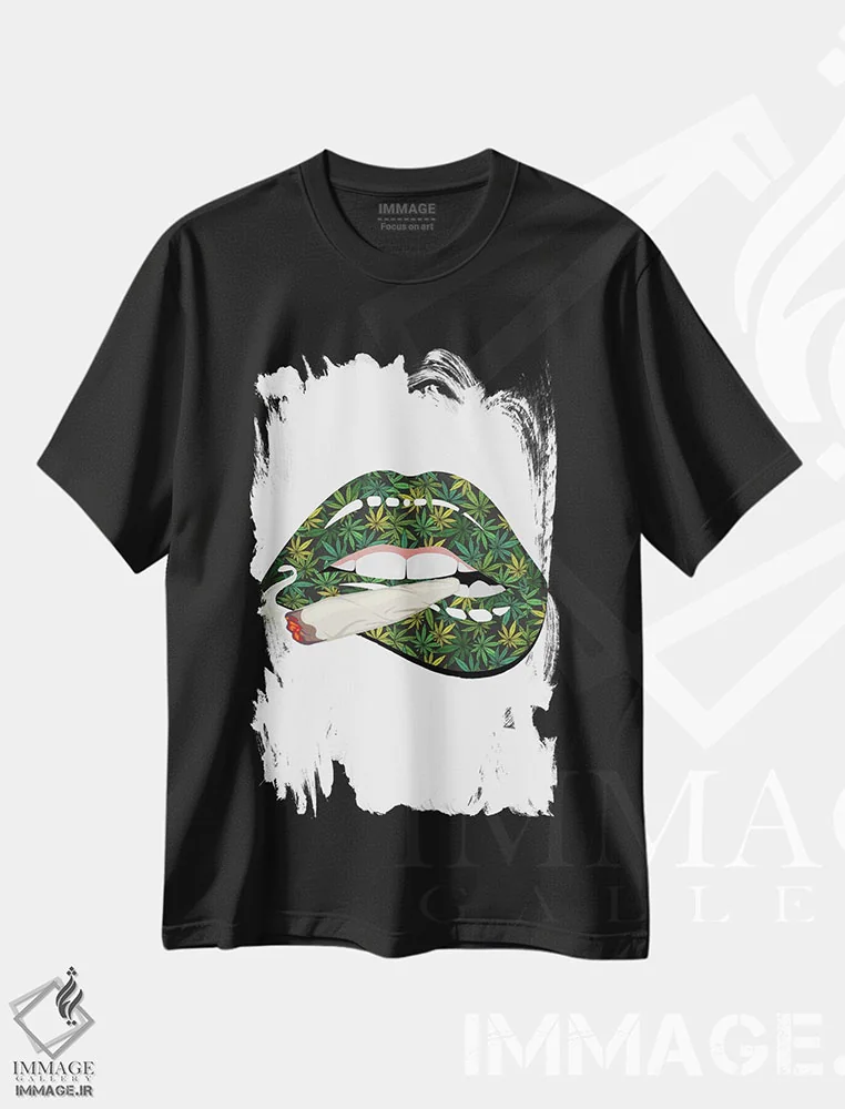 تیشرت مشکی طرح دار لب های کانابیس، هنر دیجیتال اثر جولی شریبر | immage.ir