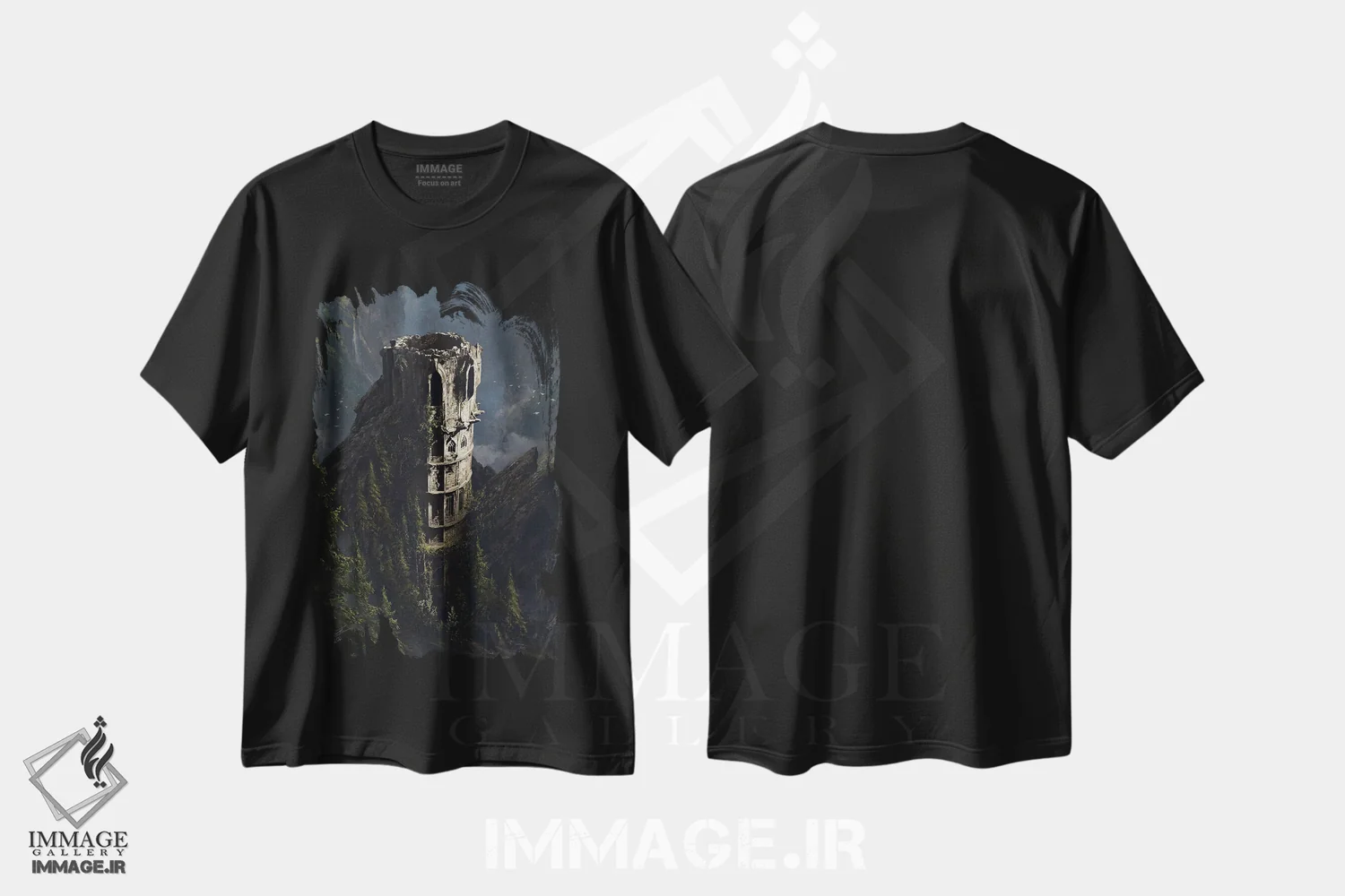 تیشرت مشکی طرح دار نور روز بر دیوارها می خزد، هنر دیجیتال اثر جولیان باور | فروشگاه ایماژ