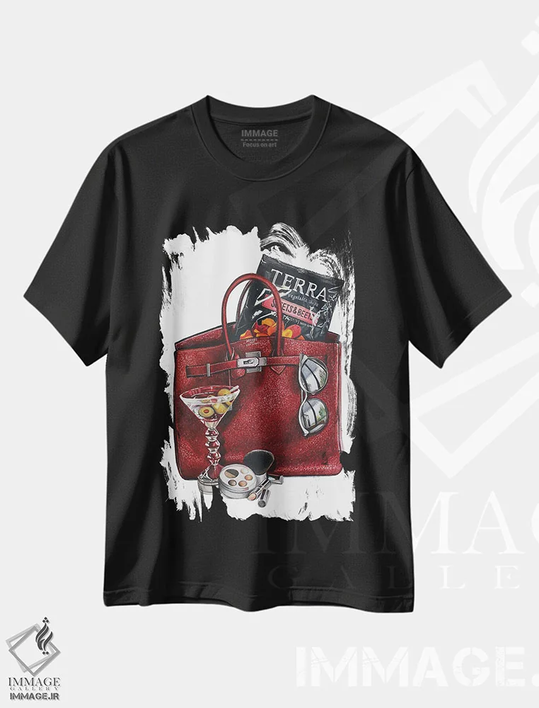 تیشرت مشکی طرح دار مارتینی و آرایش، بیرکین، مدیوم اثر جولیا رایان | فروشگاه ایماژ